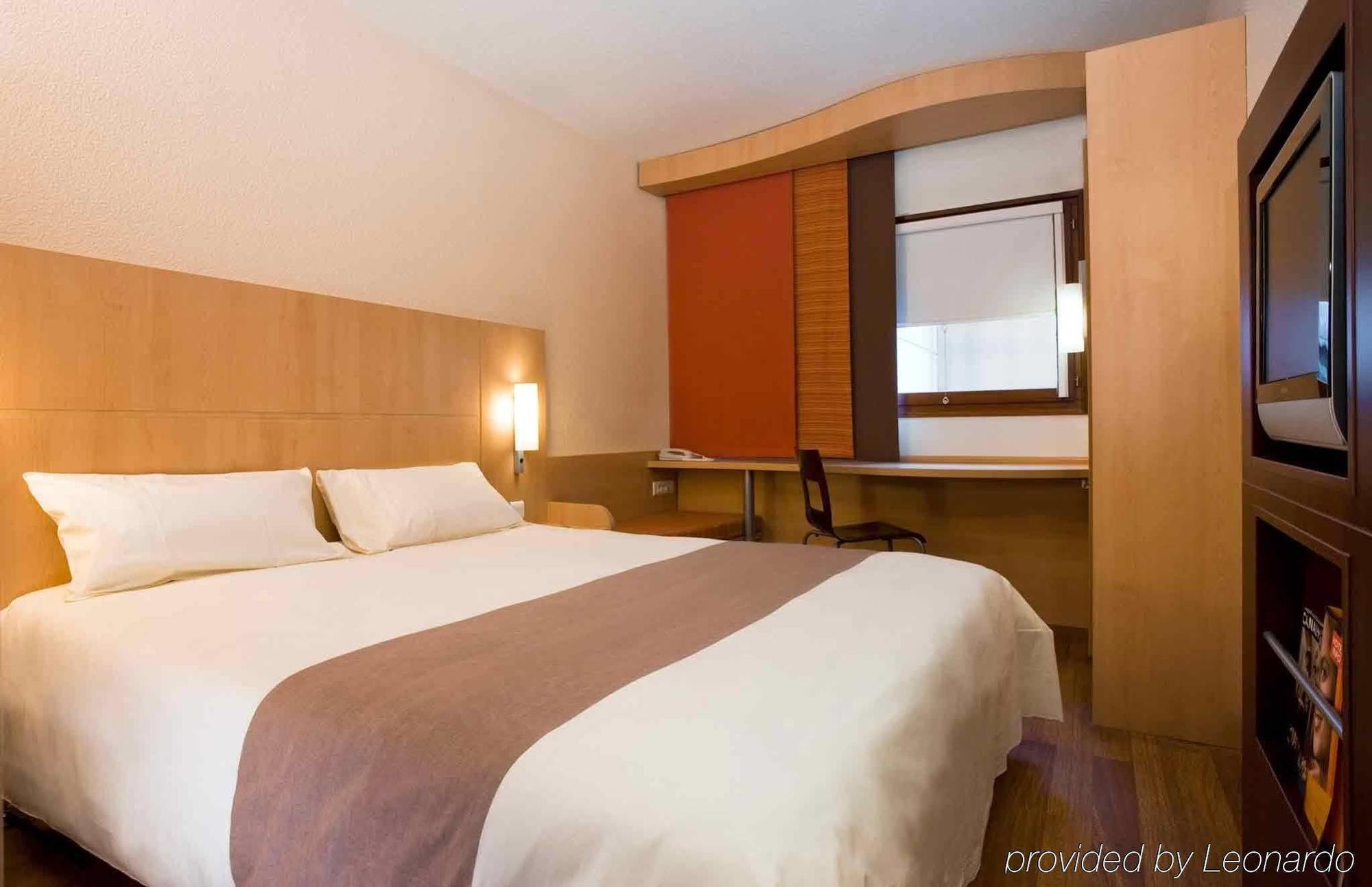 Hotel Ibis Colmar Centre Esterno foto